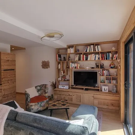 Апартаменты La Yaute Chamonix-les Houches *